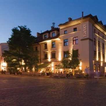 Hotel Ester